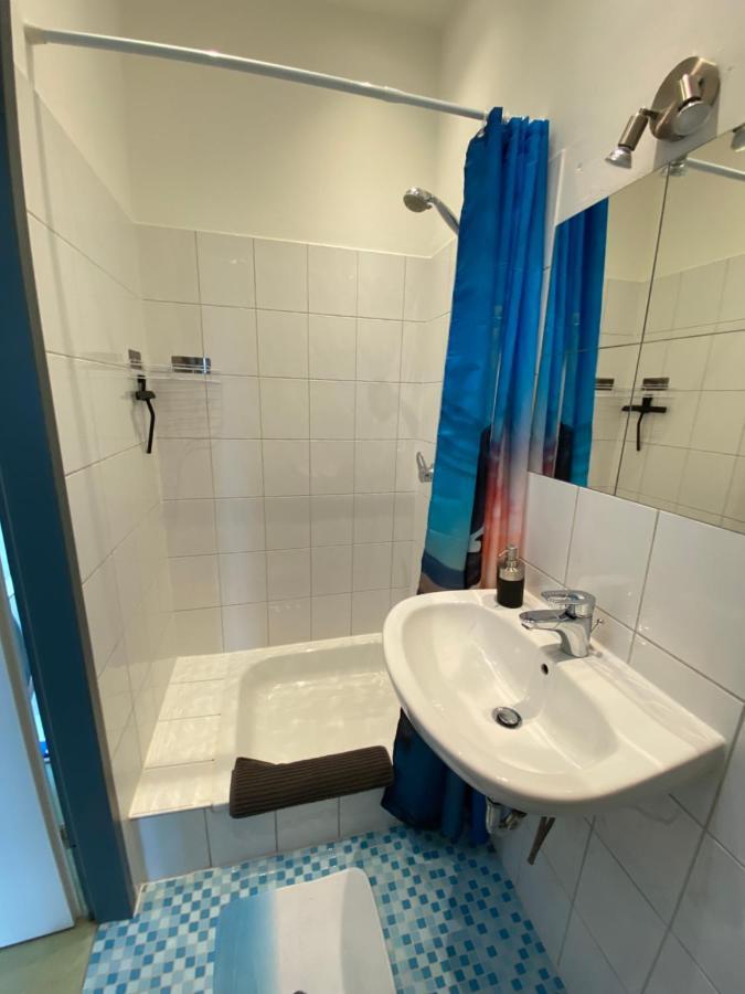 Goyapartment Fuer Handwerker & Business City-Nah!! Free Netflix! Modern! Bochum Bagian luar foto